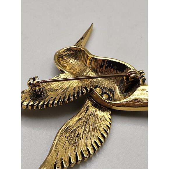 Vintage Gold Tone Hummingbird Brooch Textured Rhinestone Eye 1970s - Picture 7 of 7